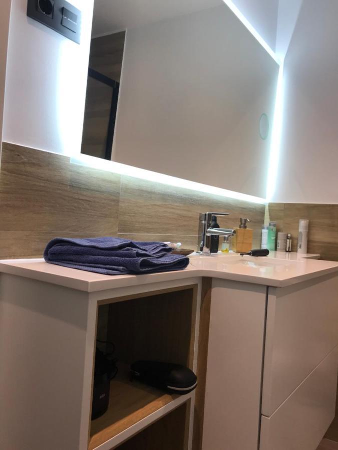Appartement Small Lux Beachcity Close To The River,metro And Parking Bilbao